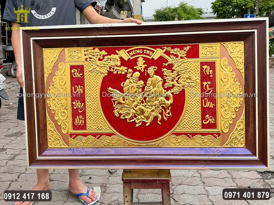 Gia chủ n&ecirc;n treo vật phẩm l&ecirc;n cao, kh&ocirc;ng bị che khuất tầm nh&igrave;n